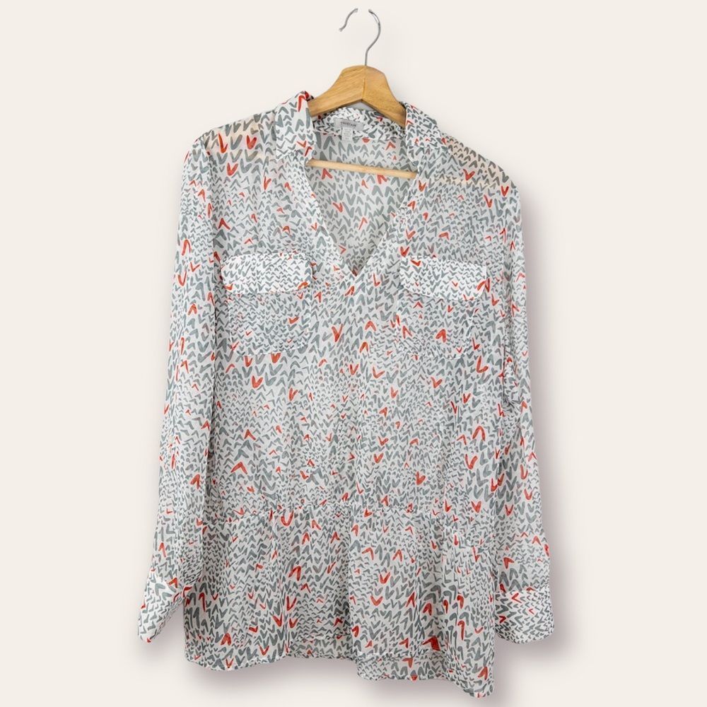 𝅺TRISTAN Womens Semi Sheer Grey Red Arrow Tunic Blouse Size Large Collared